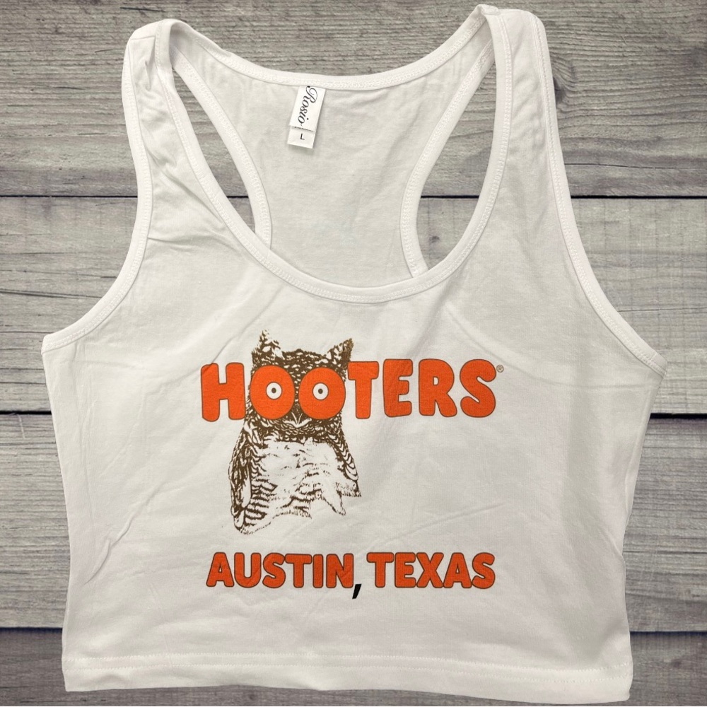 Hooters Austin Texas Crop Tank